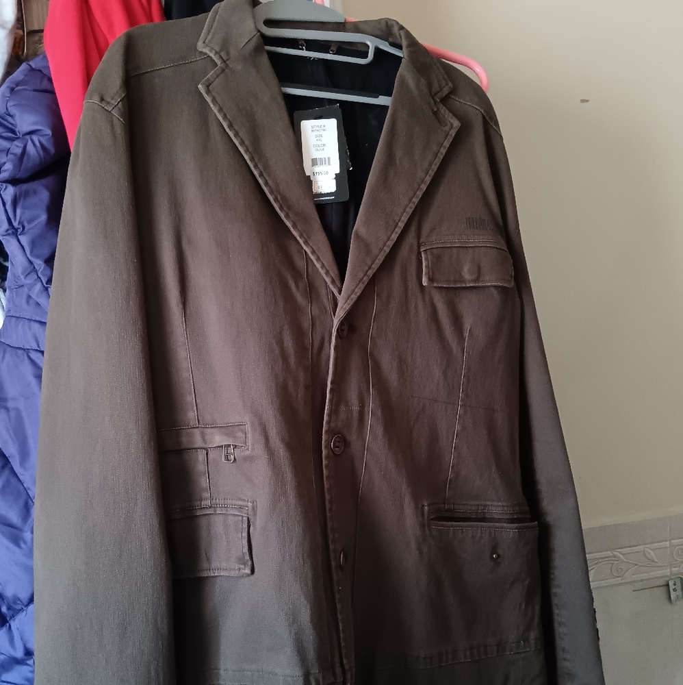 I'm selling blazer nvr worn before